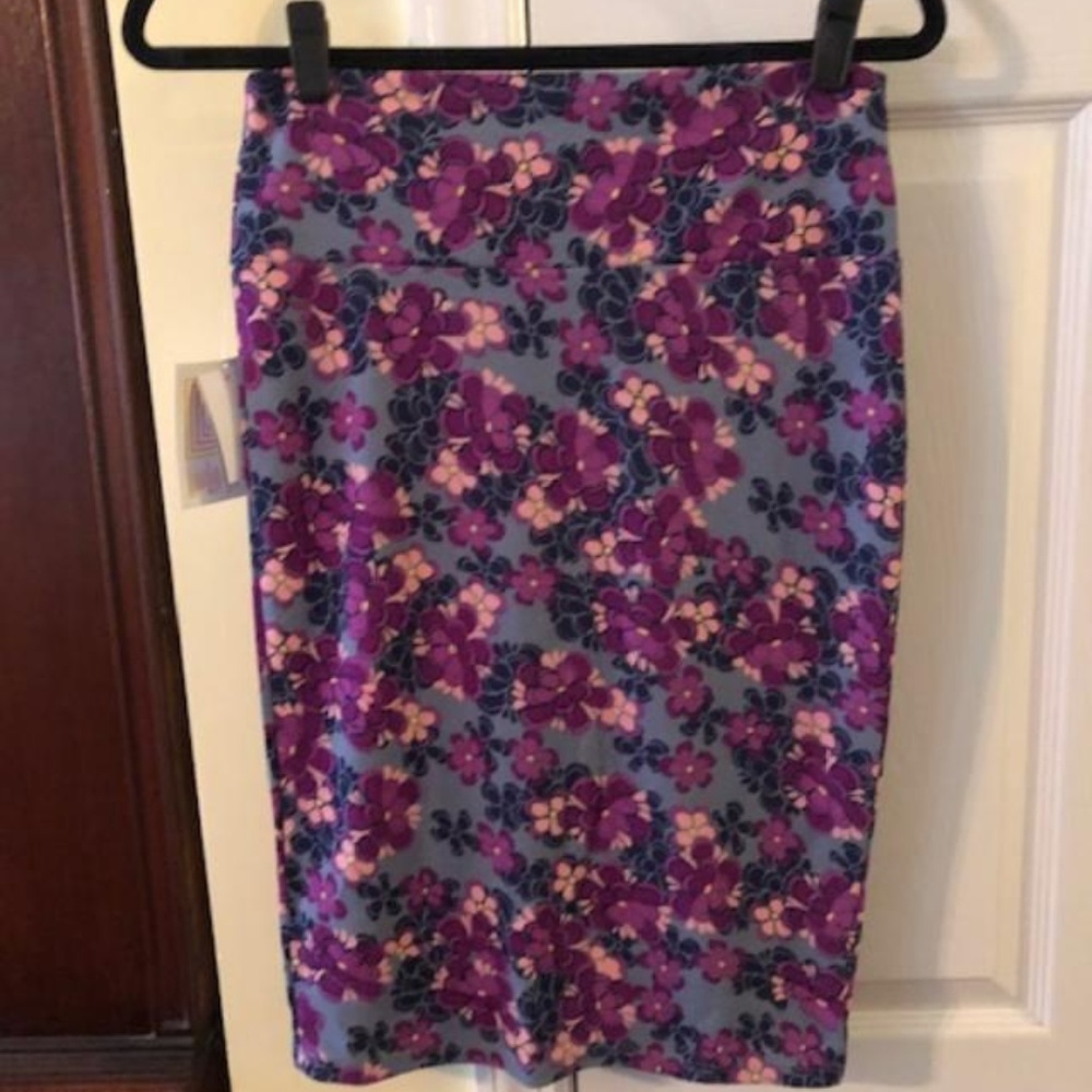 Lularoe  Cassie XS